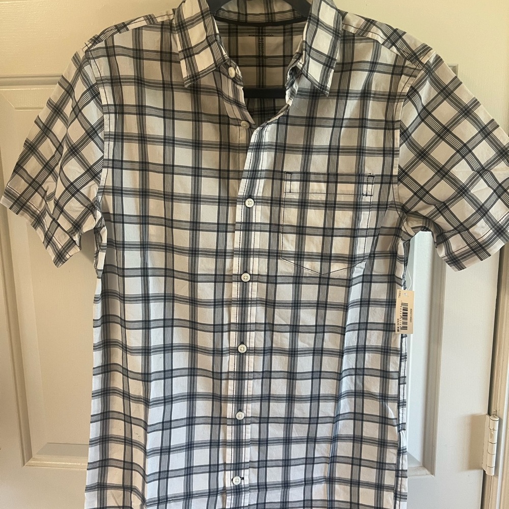 Amazon Essentials Men's Navy and White Checkered Shirt